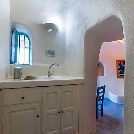 Caveland ホテル Santorini Island